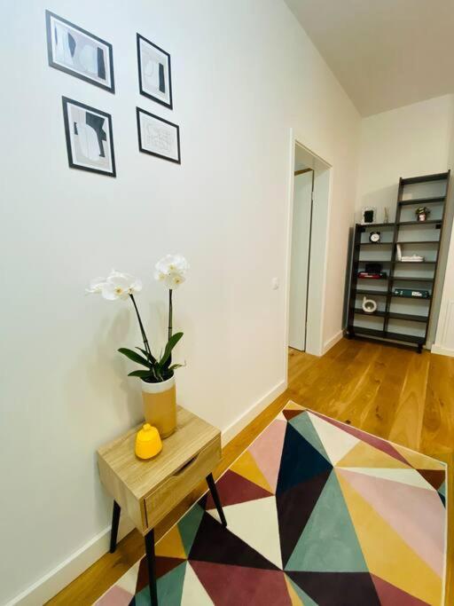 8Ight Apartment Brasov Bagian luar foto